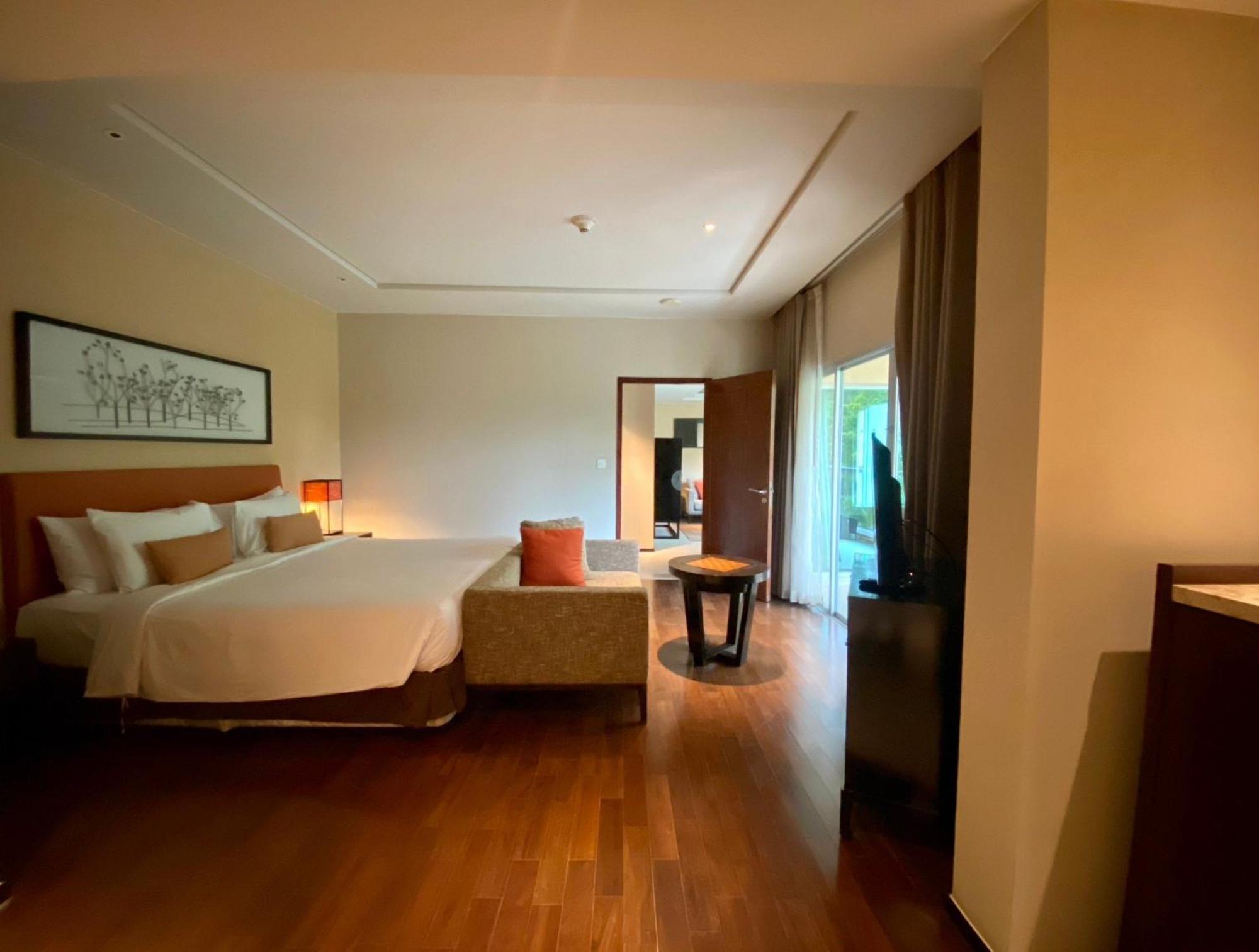 Phuket Panwa Beachfront Resort Exterior foto